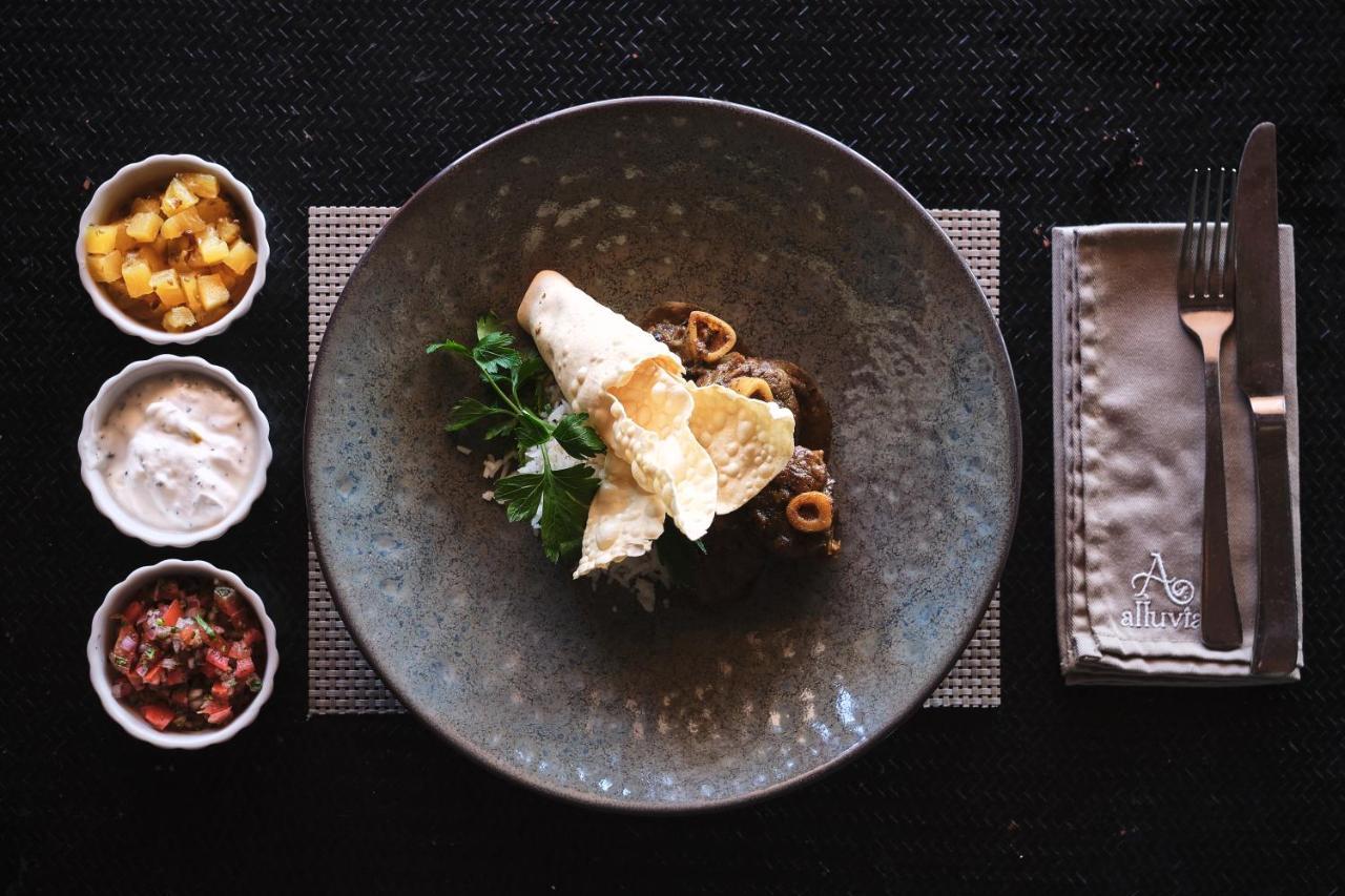 Alluvia Boutique Winery & Luxury Accommodation 斯泰伦博斯 外观 照片 A dish at the restaurant